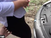 BLONDINE WIRD BEI AUTOKAUF GEFICKT UND BEKOMMT SPERMA 5/16