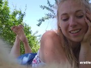 Ersties - Heiße Sommer-Squirting-Action mit der blonden Dina 9/16