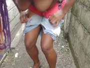 AMATURE MASTERBATE OUTDOOR BEFORE PEE 10/16