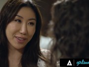 Lesbian Couple Fuck After Years Apart 1/16