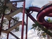 Sexo a três com pau enorme... ele goza em nossos peitos depois de foder por muito tempo 14/16