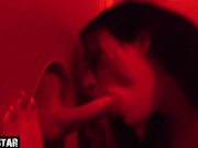 MÄDCHEN AUS DEUTSCHLAND DAS ERSTE MAL AM GLORYHOLE 12/16