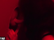 MÄDCHEN AUS DEUTSCHLAND DAS ERSTE MAL AM GLORYHOLE 7/16