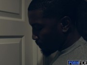 Lauren Makes A Fan's Dream Come True 1/16