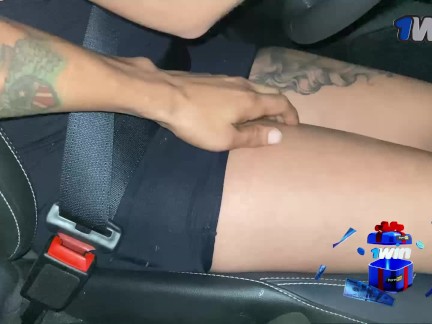 e fodeu com uber no meio da rua