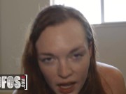 MOFOS - Samantha Reigns Takes Off Her Clothes And Asks Charles Dera To Give Her A Full Body Massage 15/16