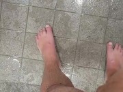 Peeing in shower 14/16