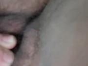 Masturbando minha bucetinha peluda até gozar - Parte 2/2 5/16