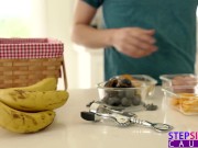 Stepsis Minxx Marii thinks to herself, 