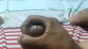 Rica leche pensando en mi puta