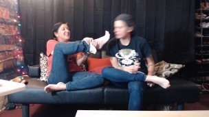 Lesbian Sneakers Socks Foot Smelling Itching