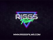 Big Tits MILF Gets Covered in Cum 16/16