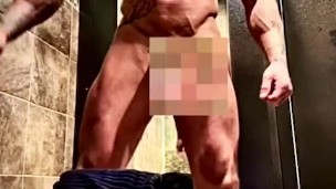 Gym stud