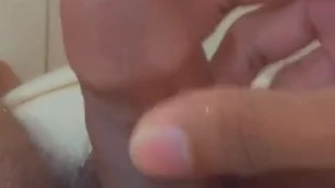 My growing Boner Bulge😭🍑