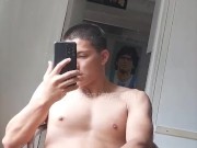 Argentino Muculoso Pajeandose y llenando el piso de Semen! 16/16