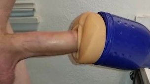 Fucking cumming all over the 🍑 huge load 🍆💦💦