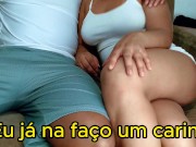 Mãe Solteira Chama o Vizinho para Assistir um Filme mas Ganhou Pau e Gozada na Buceta 2/16