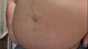 How I’m supposed to jack off with this huge belly?
