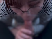 メガネ女子がちんぽの匂いに釣られて精子をたくさん吸い上げてしまう...cum in mouth sperm 4/16