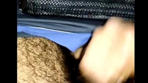 Intentando Masturbarme en público