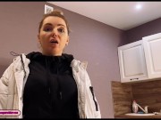 Мачеха истеричка так выбесила меня,что я ее трахнул и заодно накормил. 4/16