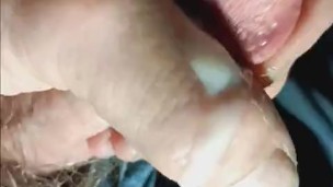 Cumshot close up!