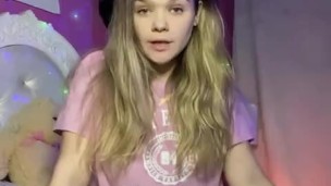 blonde onlyfans fansly creator SlimMaddiePattie exposed in pajamas