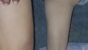 Padrasto devora a namorada do enteado! Creampie quente