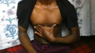 SOLO MALE WITH MUSCLE CHEST TEASING