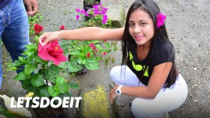 Brunette Maria Antonia Alzate Picked Up For Deep Fuck - LATINA MILF