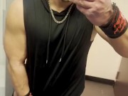 Flashing in the gym 9/16