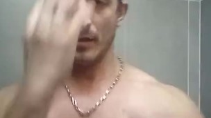 Se secando pós banho
