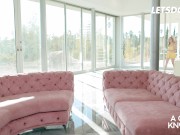 American Babe Isabella, Scarlett & Gizelle Are In For Some Threeway - A GIRL KNOWS 1/16