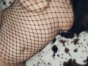 Как же она красиво раздвигает ноги 15/16