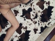 Как же она красиво раздвигает ноги 3/16