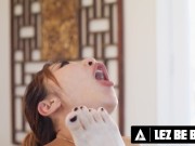 Horny Babes Use Ice Cubes During Hot Sex 12/16