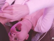 Милой сводной сестре пришлось сосать 15/16