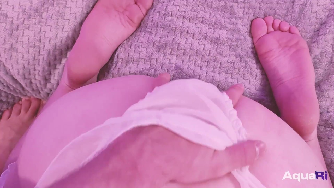 Cute little sister had to suck - RedTube