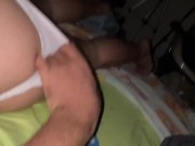 Despierto a mi deliciosa hermanastra y cogemos 2/16