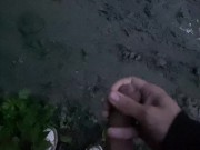 Когда внезапно захотелось подрочить, а дома мама - Screenshot 12 of 16 - Cum