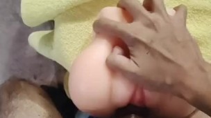 PUSSY TOY JUGUETE SEXUAL COGIDO POR MI VERGA ENORME