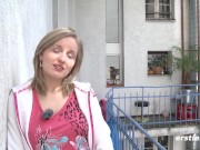 Ersties - Die blonde Bäckerin Alexa liebt es, sich selbst zu kneten 2/16