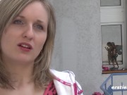 Ersties - Die blonde Bäckerin Alexa liebt es, sich selbst zu kneten 6/16