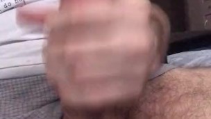 Кончаю с агрессивными стонами