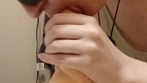 Blind folded curvy babe in lingerie gives ridged fat cock a sloppy loud blowjob, handjob and boobjob