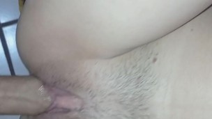 Bella Rubia me abre las piernas para metérsela toda