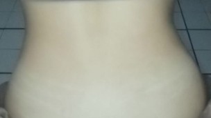 Ricos sentones de Hermosa Colegiala