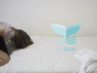 beautiful blonde fucks the pizza guy because he doesn’t have money