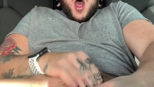 FTM Jake Orion stretches his pussy in the backseat