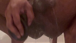 in the shower (full vid coming to OF)